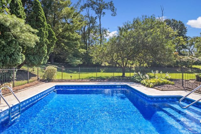 3590 Glendale Milford Road, Evendale, OH 45241