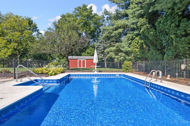 3590 Glendale Milford Road, Evendale, OH 45241