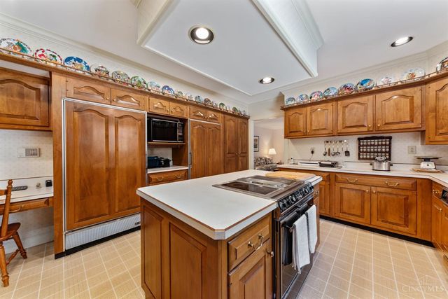 3590 Glendale Milford Road, Evendale, OH 45241