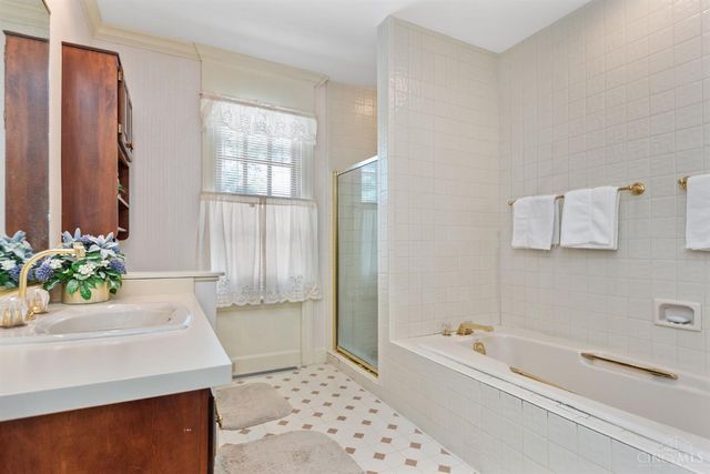 3590 Glendale Milford Road, Evendale, OH 45241