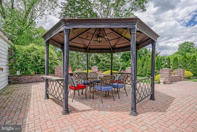 20 COOPER AVE, Marlton, NJ 08053