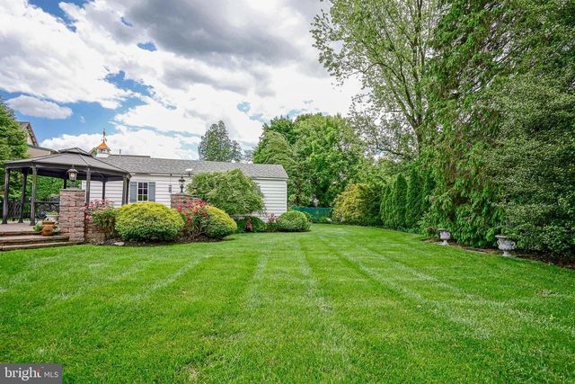 20 COOPER AVE, Marlton, NJ 08053