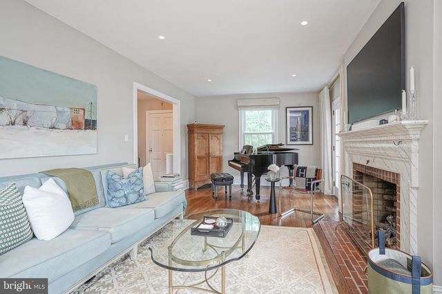 20 COOPER AVE, Marlton, NJ 08053