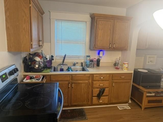 10120 GOLF Avenue, Independence, MO 64053