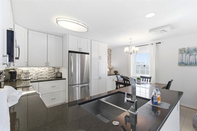 5280 COQUINA KEY DRIVE SE A furnished seasonal, St Petersburg, FL 33705