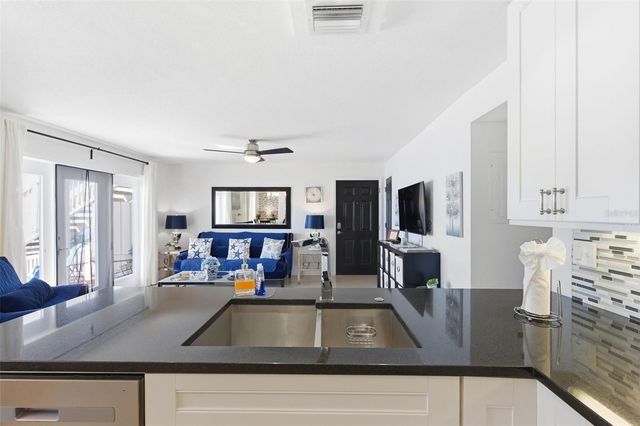 5280 COQUINA KEY DRIVE SE A furnished seasonal, St Petersburg, FL 33705