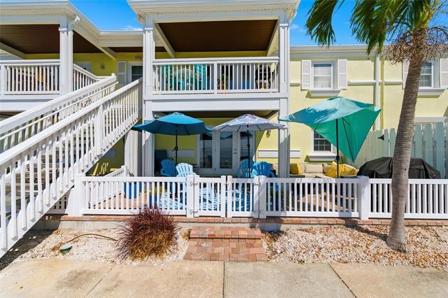 5280 COQUINA KEY DRIVE SE A furnished seasonal, St Petersburg, FL 33705