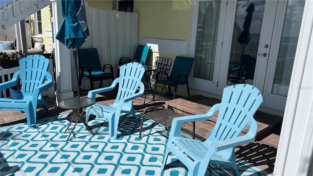 5280 COQUINA KEY DRIVE SE A furnished seasonal, St Petersburg, FL 33705