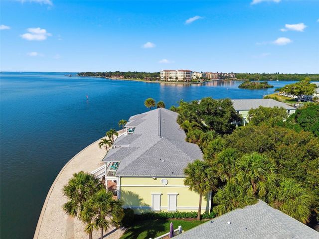 5280 COQUINA KEY DRIVE SE A furnished seasonal, St Petersburg, FL 33705