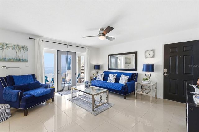 5280 COQUINA KEY DRIVE SE A furnished seasonal, St Petersburg, FL 33705