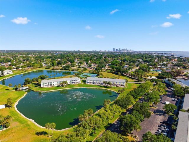 5280 COQUINA KEY DRIVE SE A furnished seasonal, St Petersburg, FL 33705
