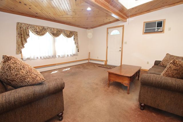 86 Farrell Road, Lynn, MA 01905