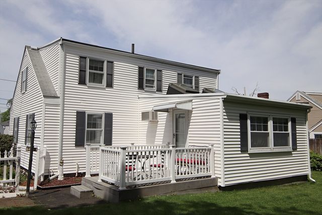 86 Farrell Road, Lynn, MA 01905