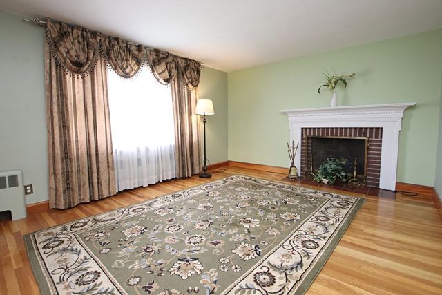 86 Farrell Road, Lynn, MA 01905