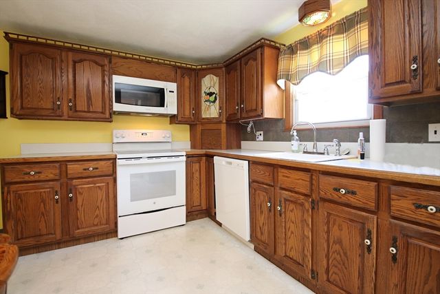 86 Farrell Road, Lynn, MA 01905