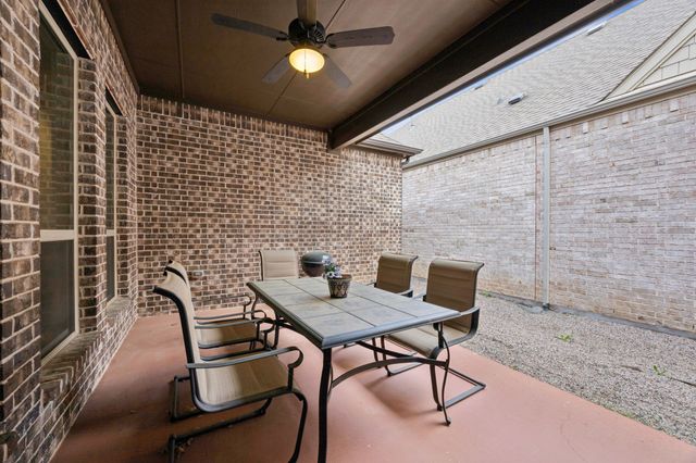 6936 Fairfield Lane, North Richland Hills, TX 76182