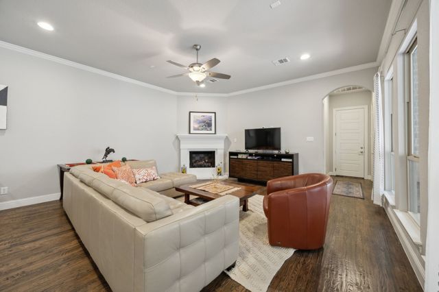 6936 Fairfield Lane, North Richland Hills, TX 76182