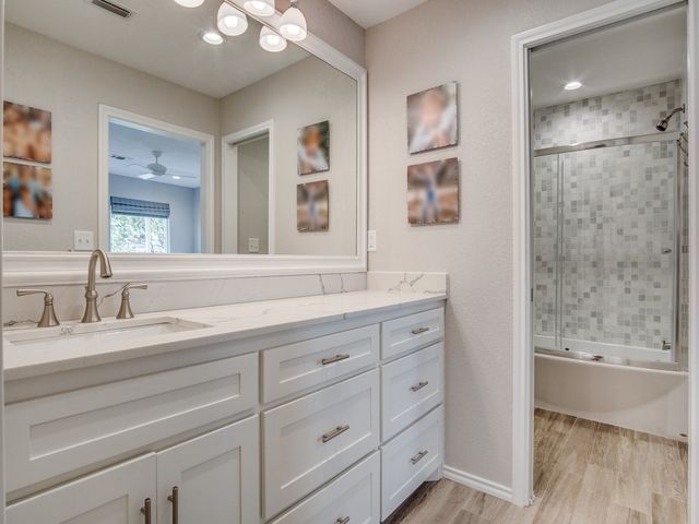 3049 Park Road 36, Graford, TX 76449
