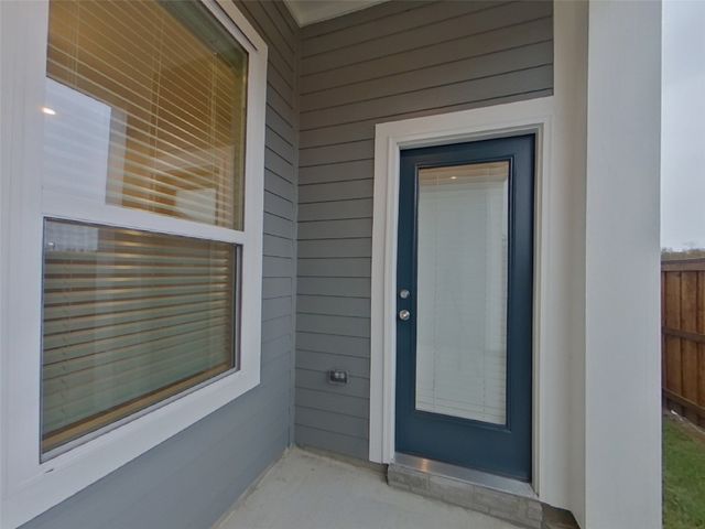 858 Summer Plum Way, Arlington, TX 76005