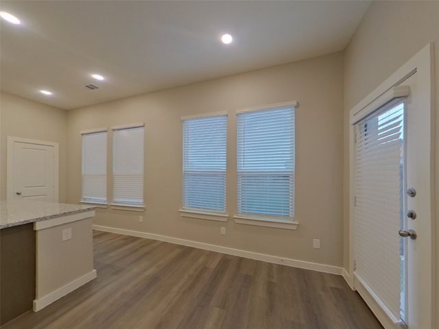 858 Summer Plum Way, Arlington, TX 76005