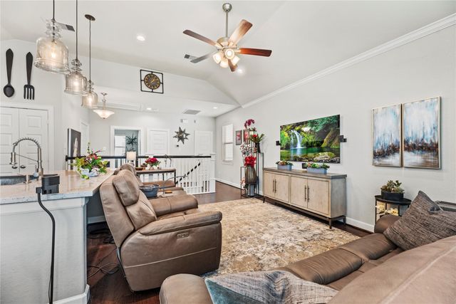 2027 Paul Quinn Street, Houston, TX 77091