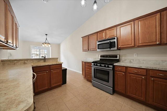 10721 Maple Lane, St. John, IN 46373