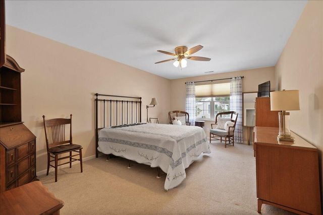 10721 Maple Lane, St. John, IN 46373