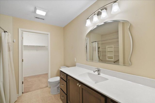 10721 Maple Lane, St. John, IN 46373