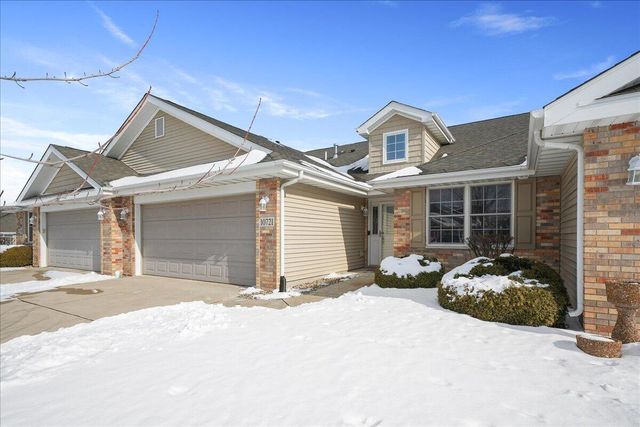 10721 Maple Lane, St. John, IN 46373