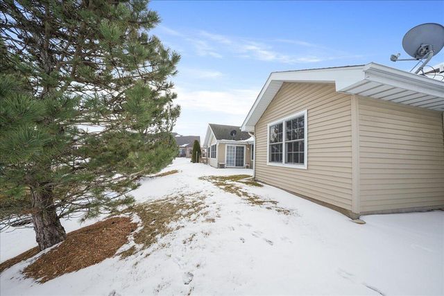 10721 Maple Lane, St. John, IN 46373