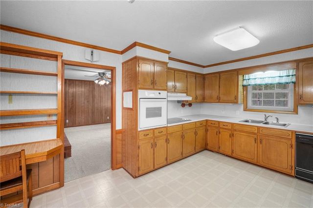 111 Ryan Street, Lexington, NC 27295