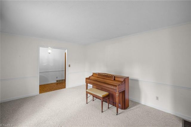 111 Ryan Street, Lexington, NC 27295