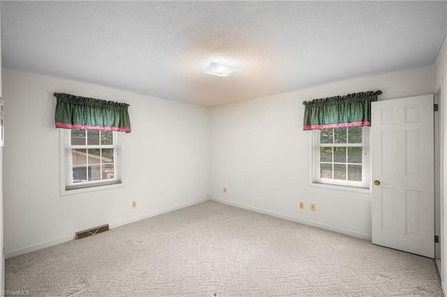 111 Ryan Street, Lexington, NC 27295