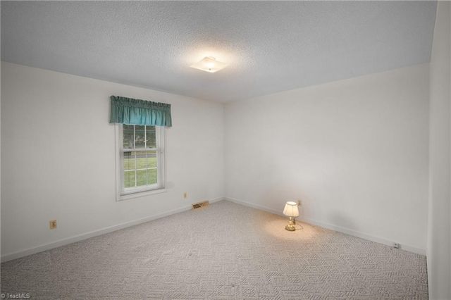 111 Ryan Street, Lexington, NC 27295
