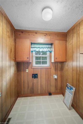 111 Ryan Street, Lexington, NC 27295