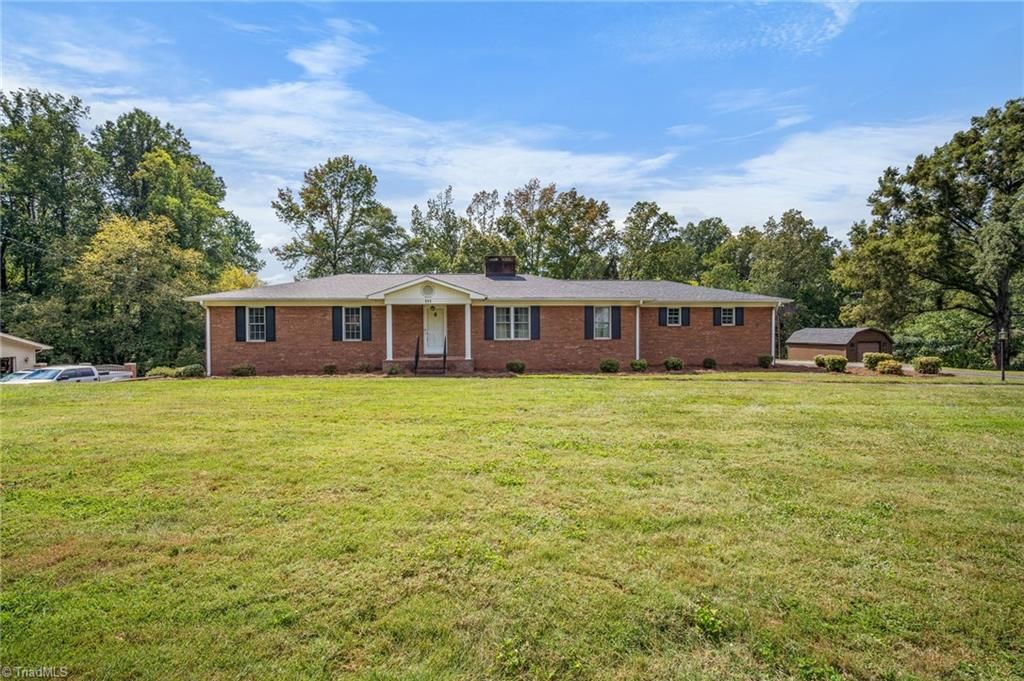 111 Ryan Street, Lexington, NC 27295