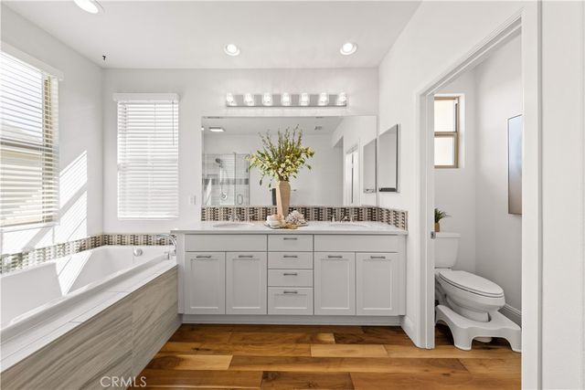 117 Bumblebee, Irvine, CA 92618