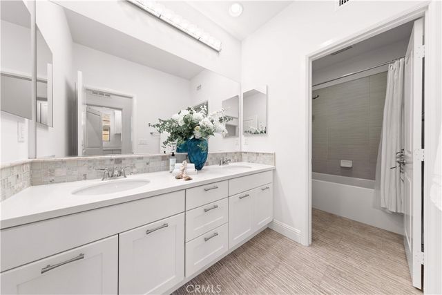 117 Bumblebee, Irvine, CA 92618