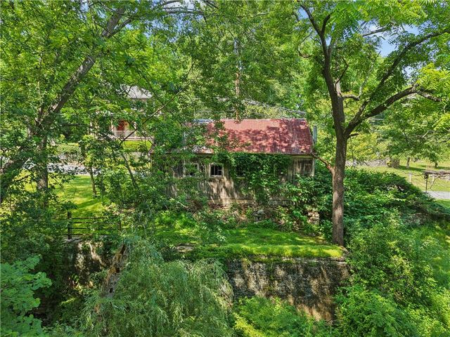 1867 Old Mill Road, Lower Saucon Twp, PA 18015