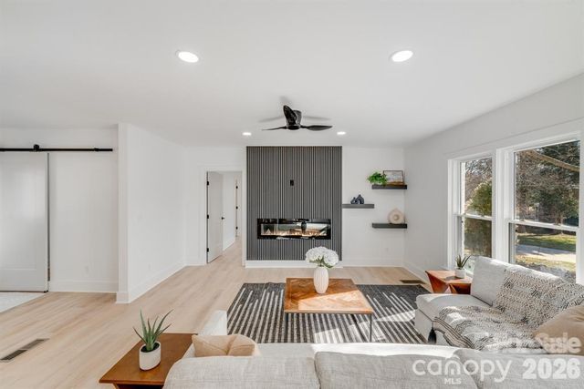 10512 Roseberry Court, Charlotte, NC 28277