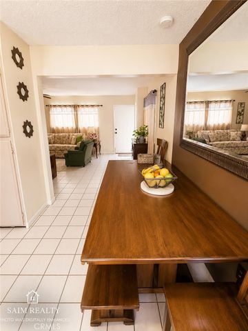 22113 22115 Seine Avenue, Hawaiian Gardens, CA 90716