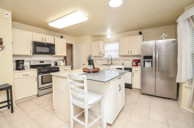 1207 Gerona Boulevard, Rosenberg, TX 77471