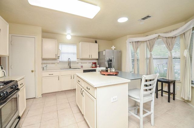 1207 Gerona Boulevard, Rosenberg, TX 77471