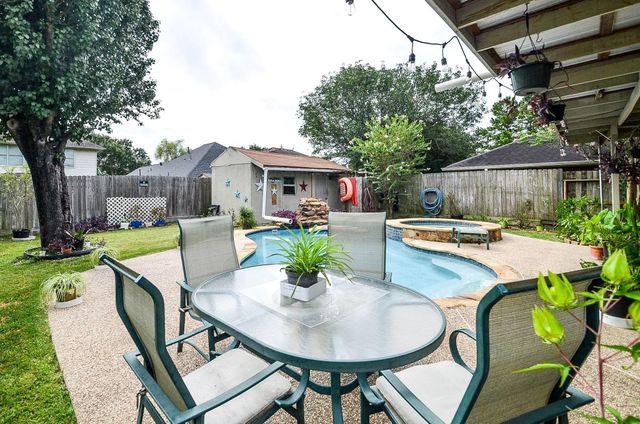 1207 Gerona Boulevard, Rosenberg, TX 77471