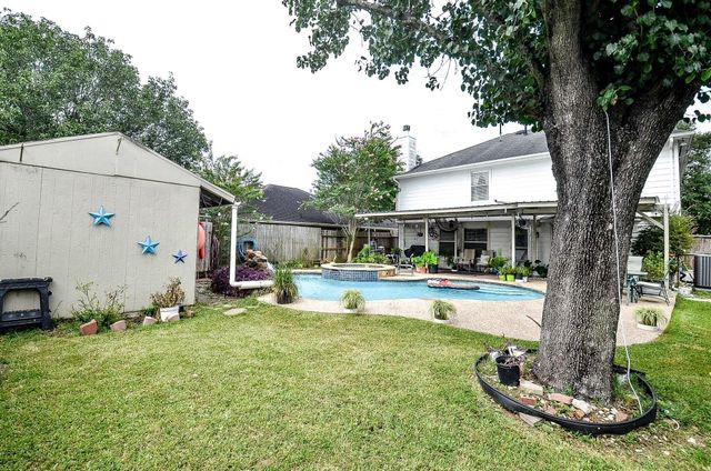 1207 Gerona Boulevard, Rosenberg, TX 77471