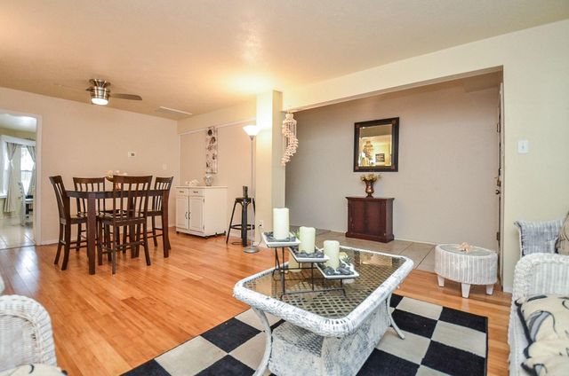 1207 Gerona Boulevard, Rosenberg, TX 77471