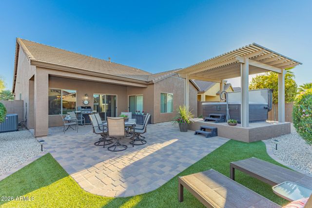 1064 W DESERT GLEN Drive, San Tan Valley, AZ 85143