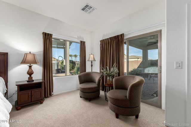 1064 W DESERT GLEN Drive, San Tan Valley, AZ 85143