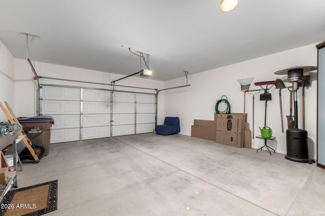 1064 W DESERT GLEN Drive, San Tan Valley, AZ 85143