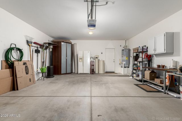 1064 W DESERT GLEN Drive, San Tan Valley, AZ 85143